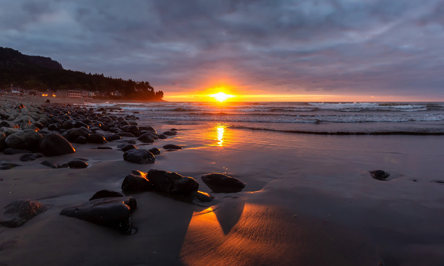Visit Haystack Rock, Seaside Aquarium, and much more nearby